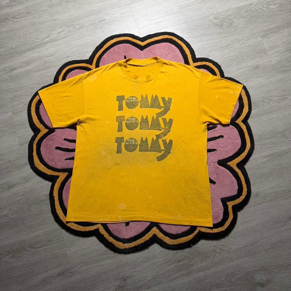 Vintage 90’s The Who Tommy on Broadway Graphic Logo Band T-shirt Size XL Yellow